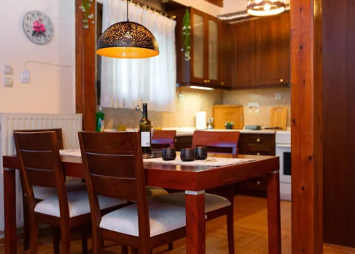 Familia House Case de vacanță Nea Kallikrateia
