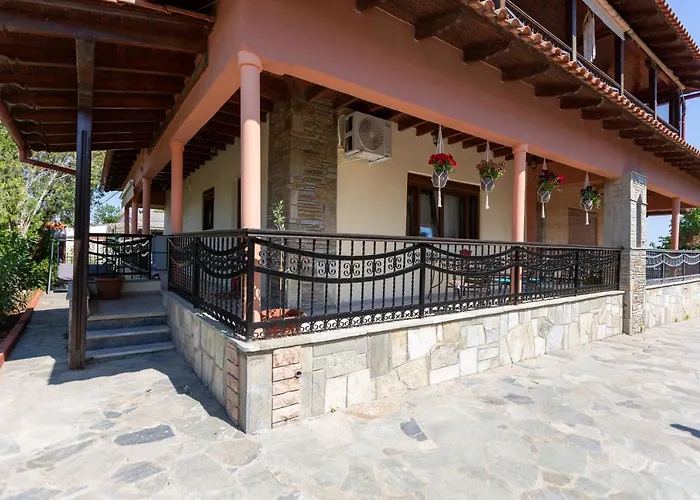 Familia House